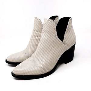 Steve Madden Petra Open Side Leather Booties
